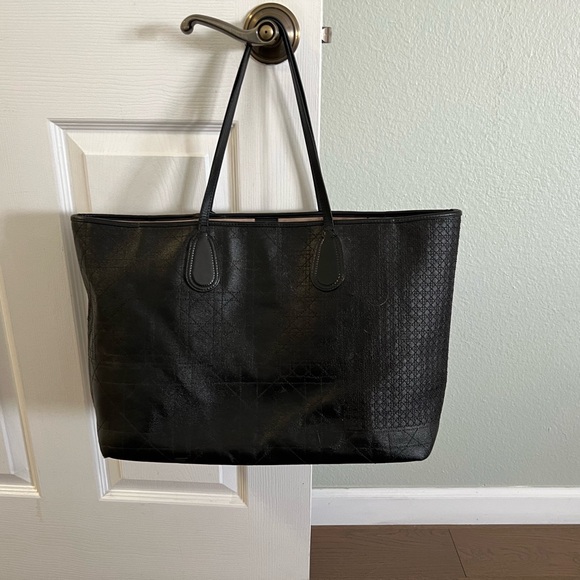 Dior Black Shoulder Bag - Picture 10 of 13